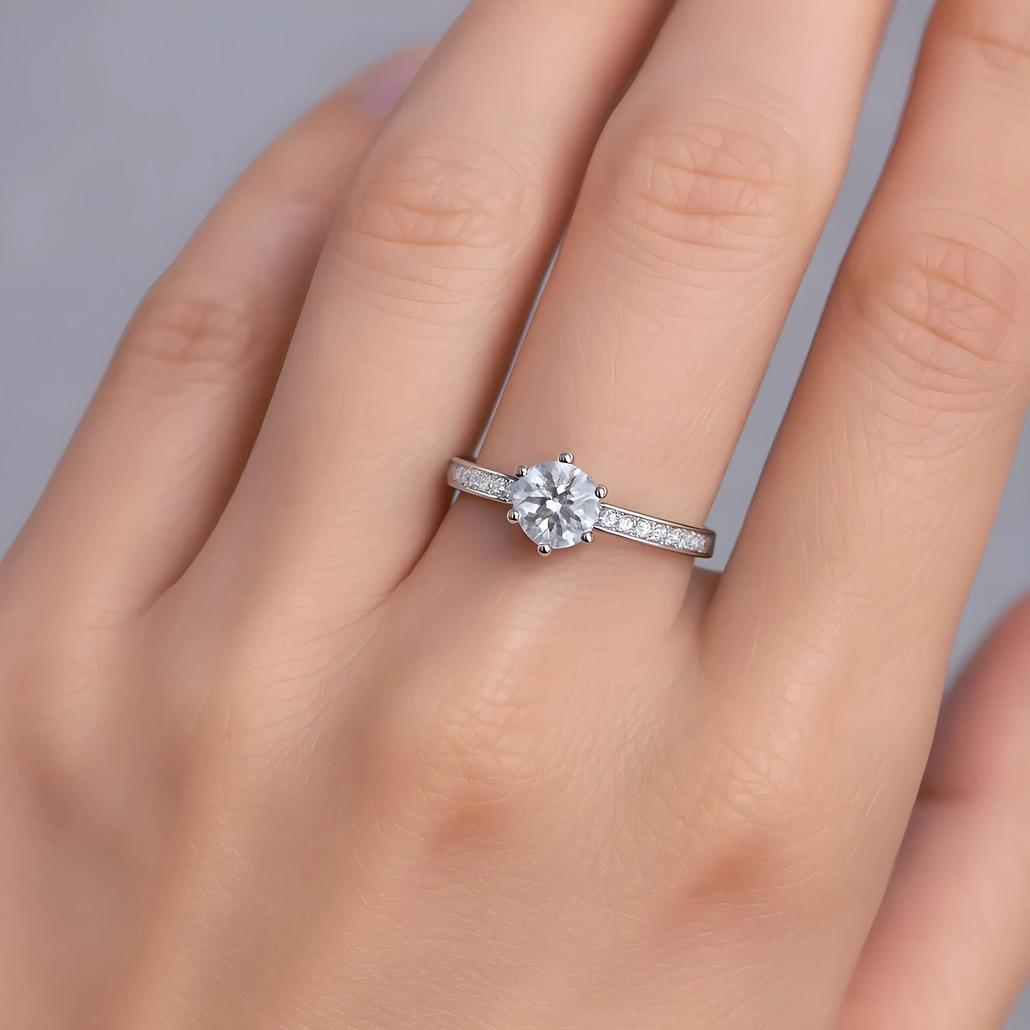 Round Cut Cubic Zirconia Silver Ring