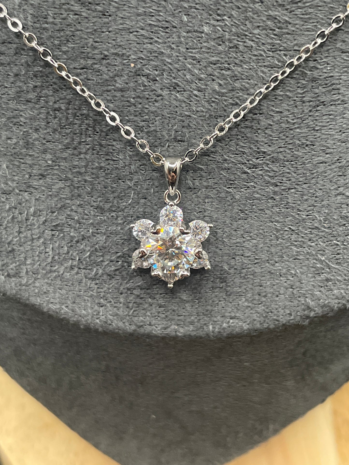 Star Shaped 1ct Moissanite Diamond Pendant with mini diamond stones finish