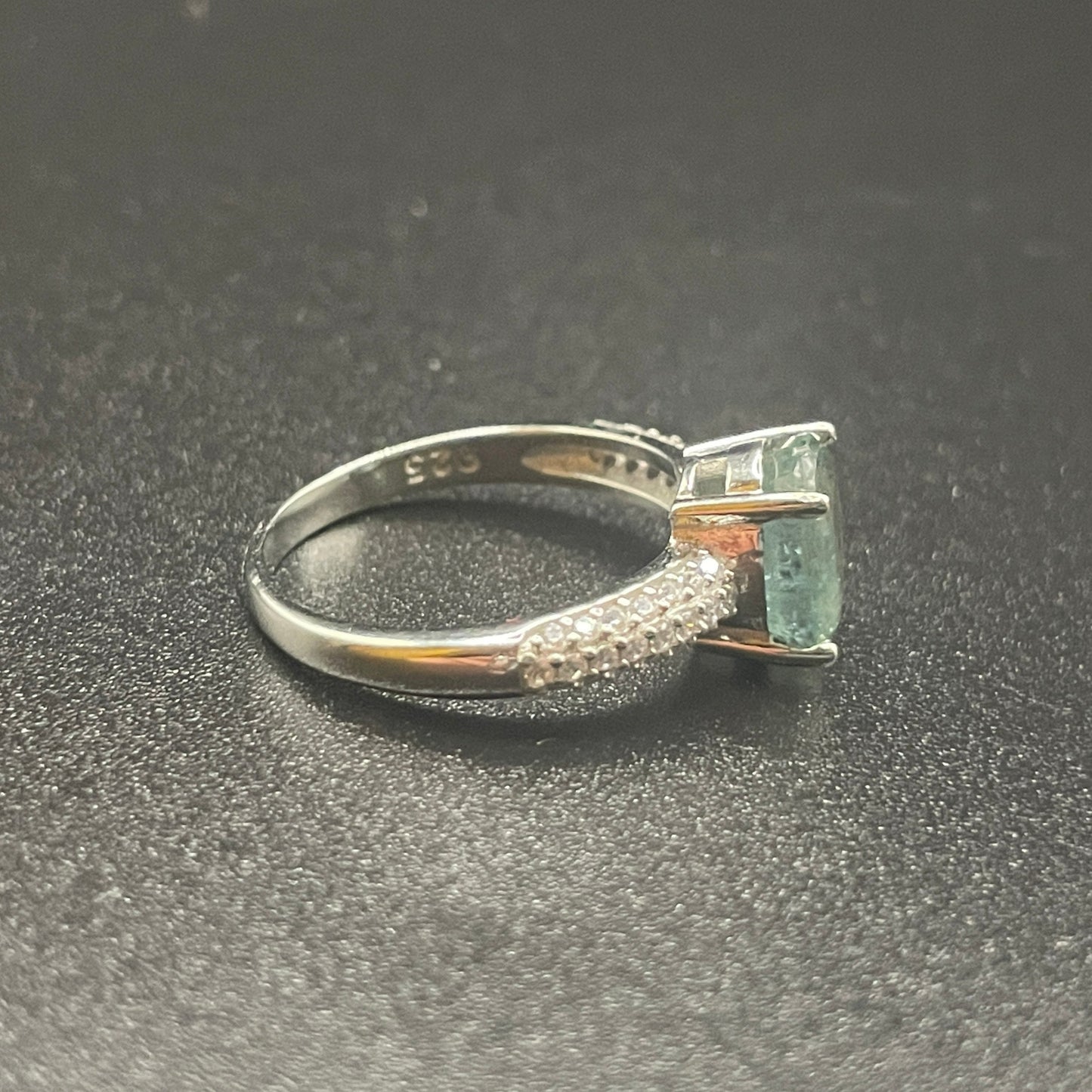 Natural Emerald Silver Ring