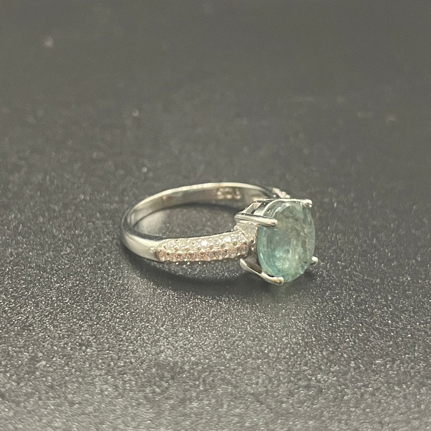 Natural Emerald Silver Ring