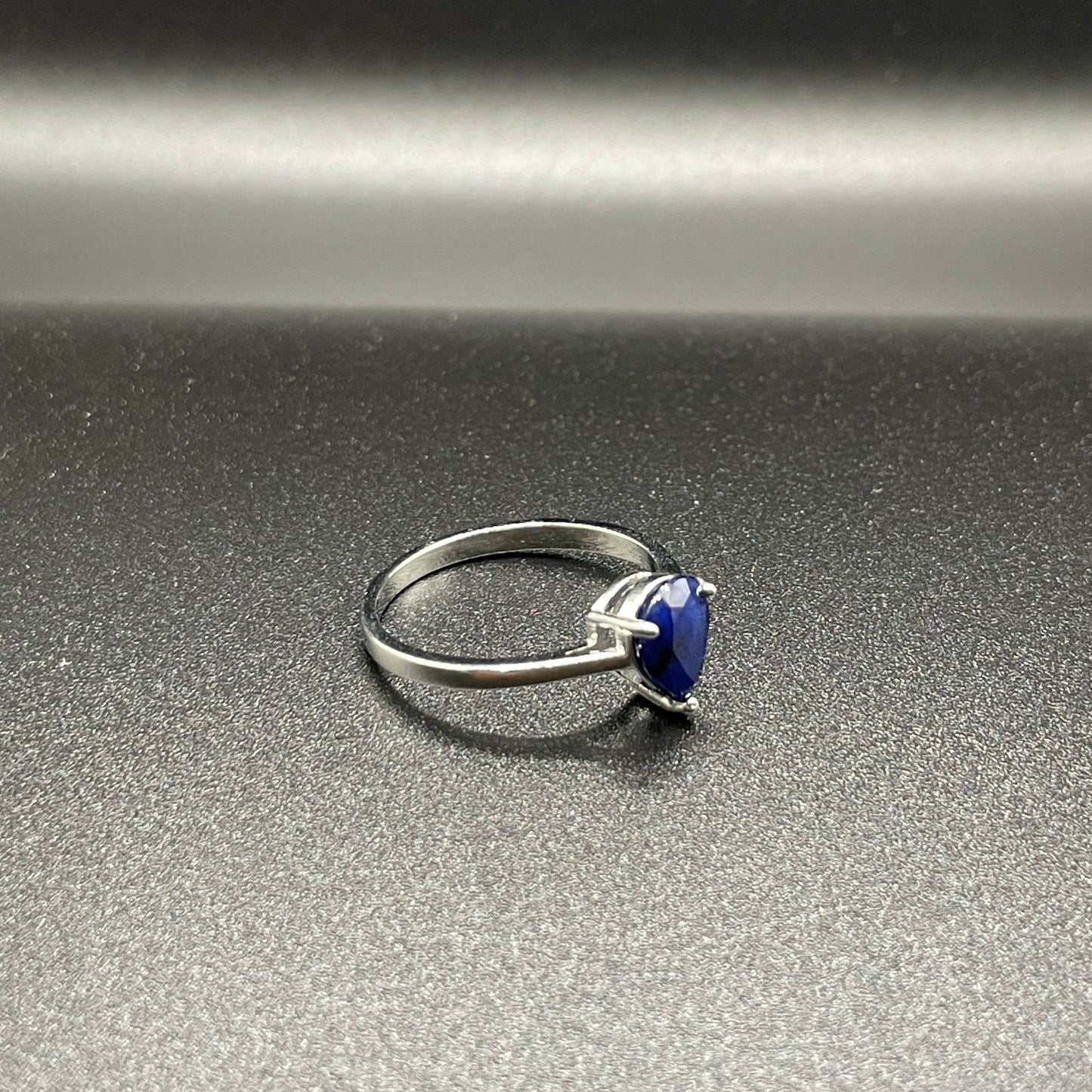 Sapphire silver ring
