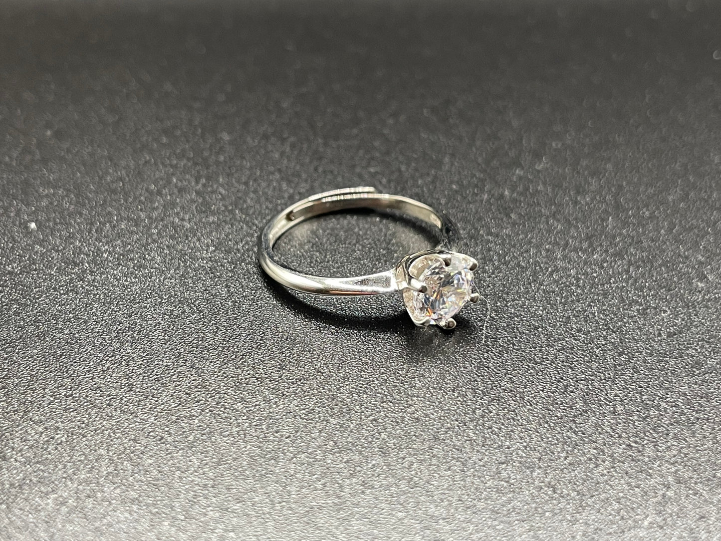 Simple Round Cut Cubic Zirconia Ring