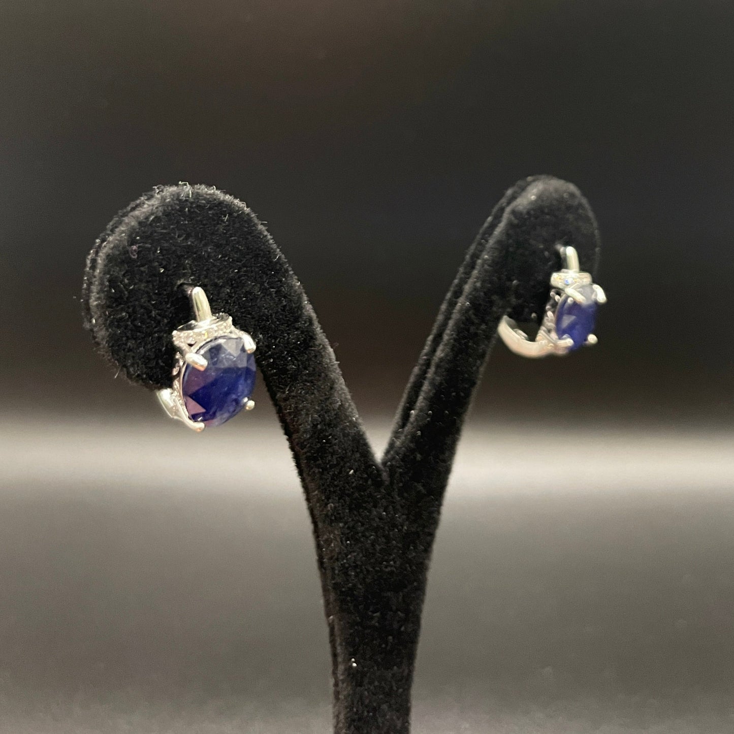 Natural Sapphire Earring Silver